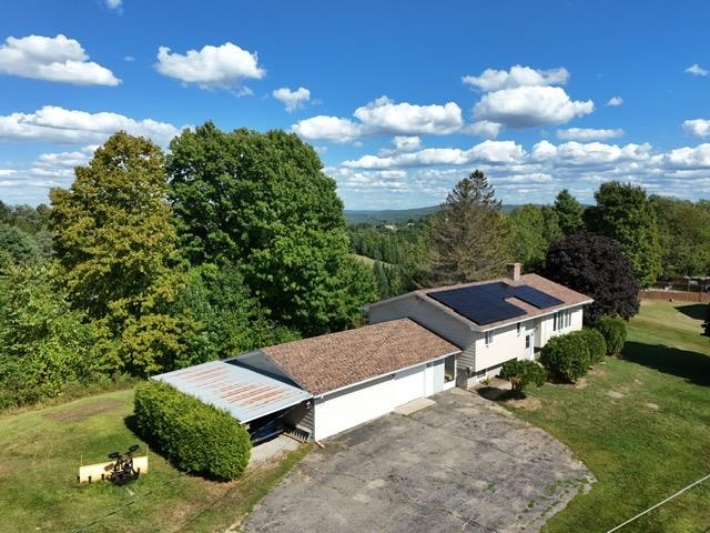 252 Mountain View Drive Newport, VT 05855 - Photo 3 of 31