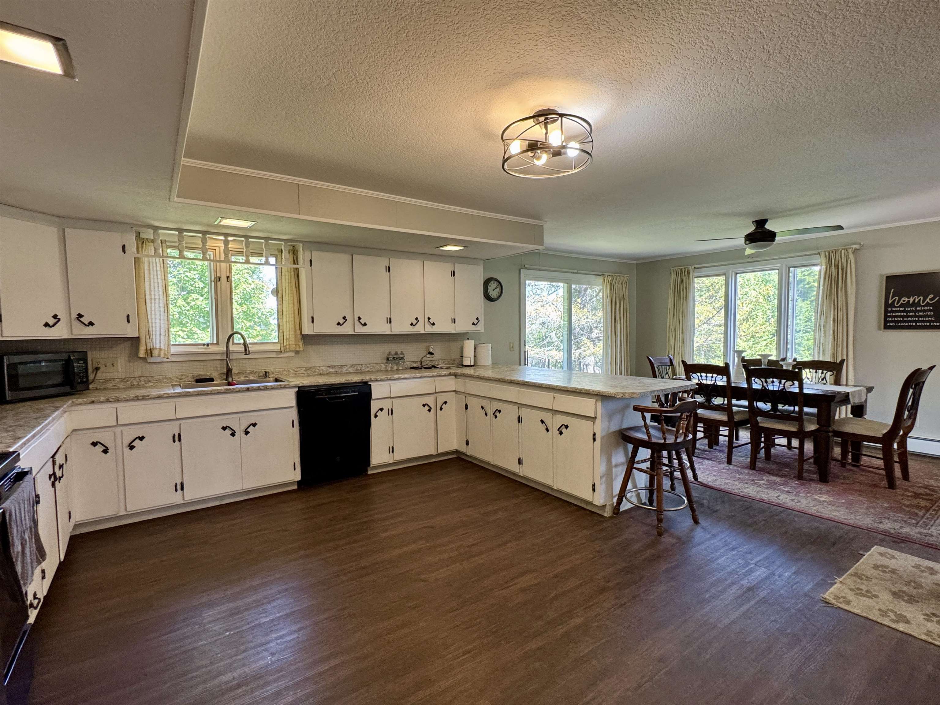 252 Mountain View Drive Newport, VT 05855 - Photo 6 of 31