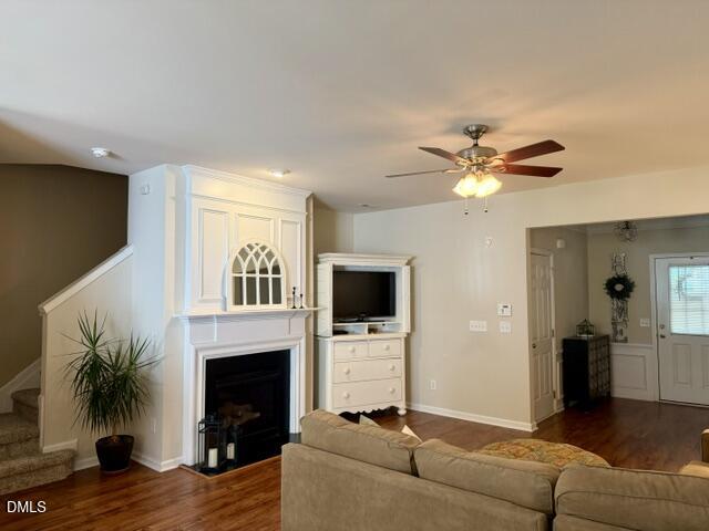 7242 Racine Way Raleigh, NC 27615 - Photo 5 of 31 IMG_7977