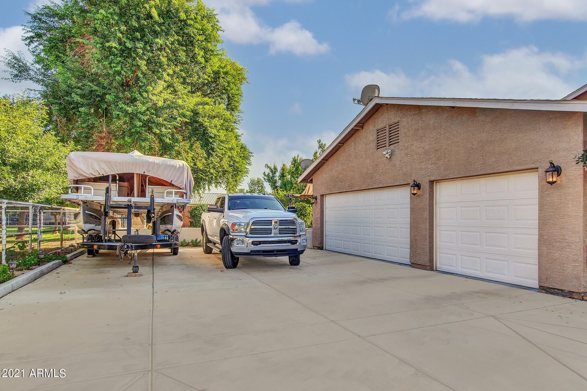 15409 East Appleby Road Gilbert, AZ 85298 - Photo 3 of 68 07-Appleby