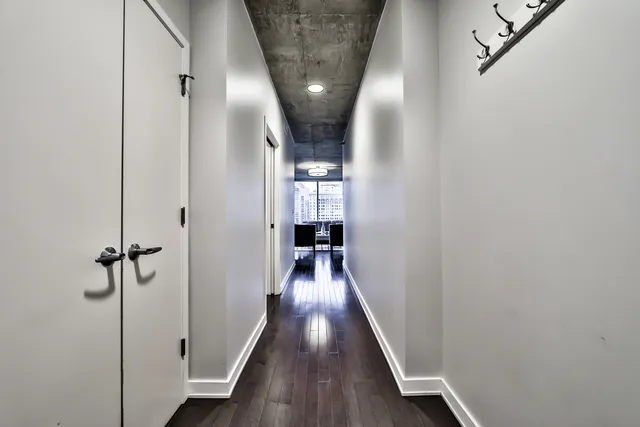 $625,000 | 611 South Wells Street, Unit 1903, Chicago, IL 60607