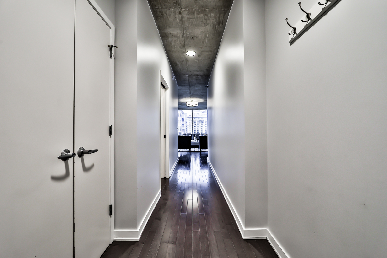 611 South Wells Street, Unit 1903 Chicago, IL 60607 - Photo 12 of 28 a view of gallery