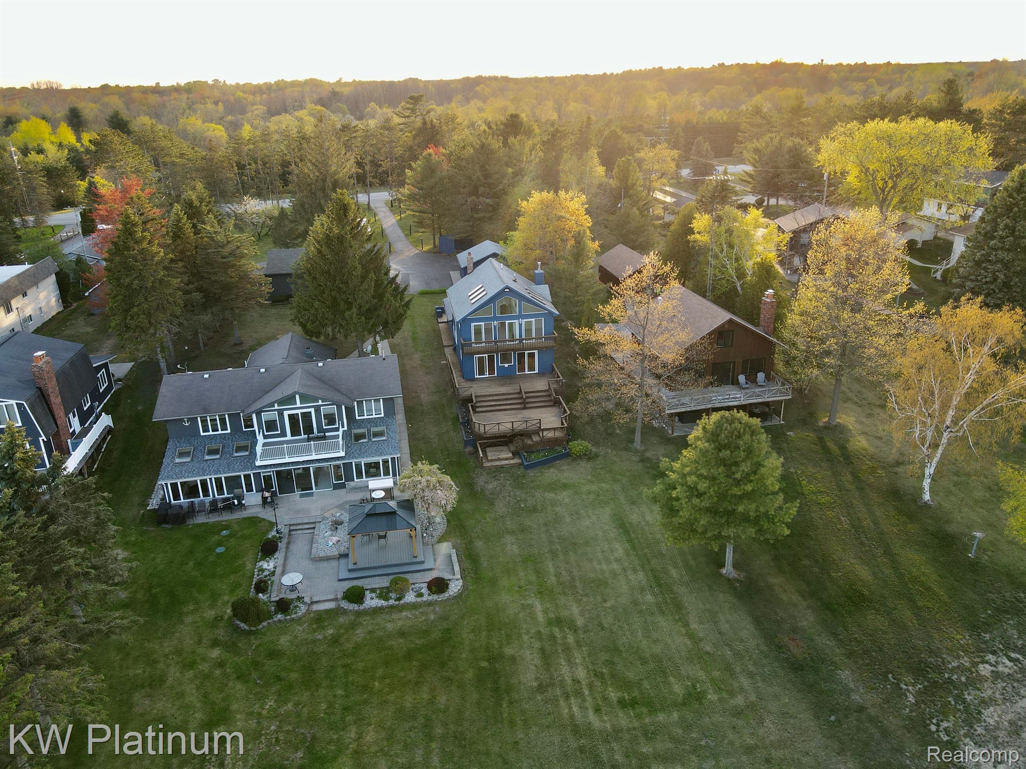 8785 Lakeshore Road Lexington, MI 48450 - Photo 8 of 50 Gallery Image 8