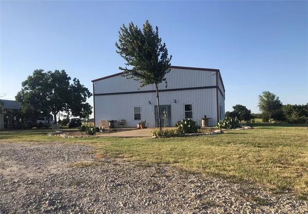 $595,000 | 459 County Road 4287, Decatur, TX 76234
