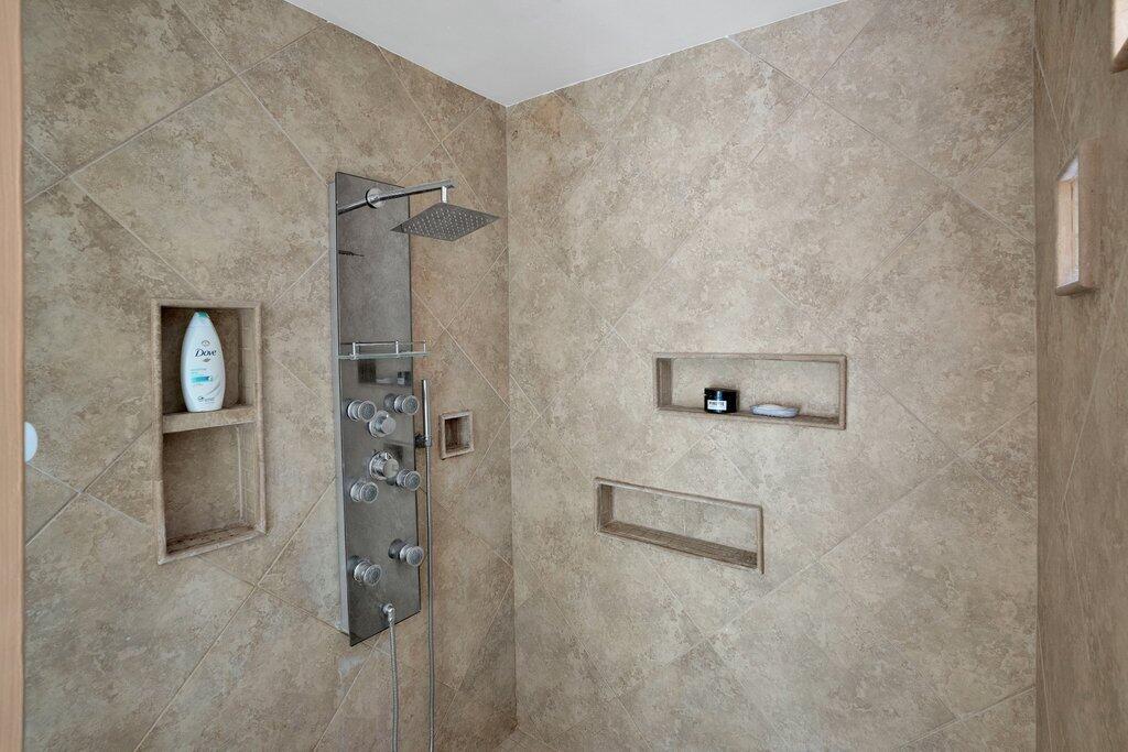 43761 Port Maria Road Bermuda Dunes, CA 92203 - Photo 30 of 50 a bathroom with a shower