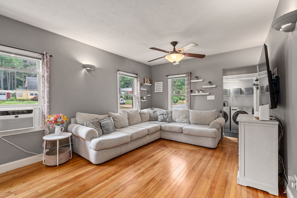64 Parker Road Lancaster, MA 01523 - Photo 6 of 28