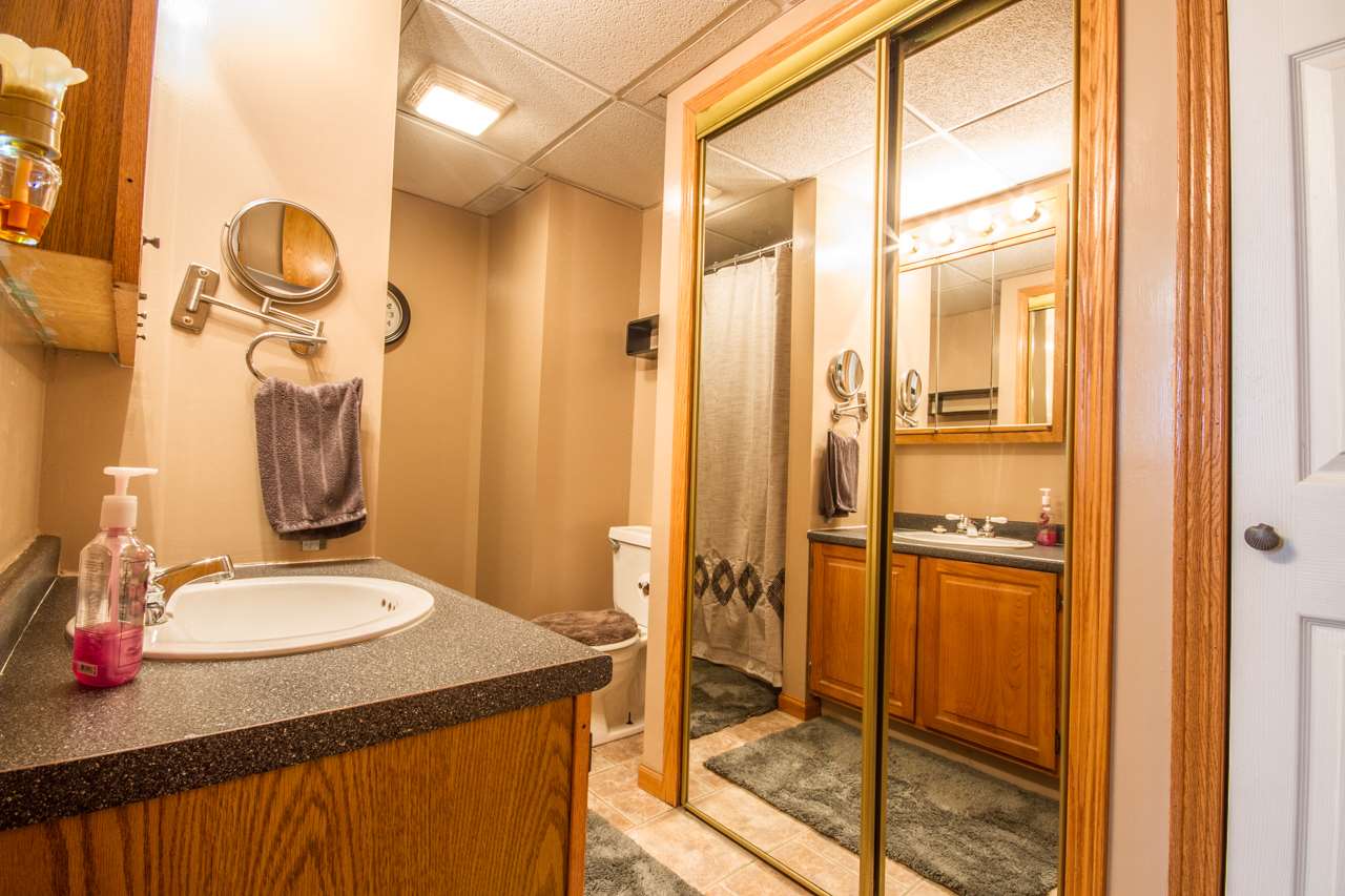 2310 Springreen Drive Dubuque, IA 52002 - Photo 20 of 25 Gallery Image 20
