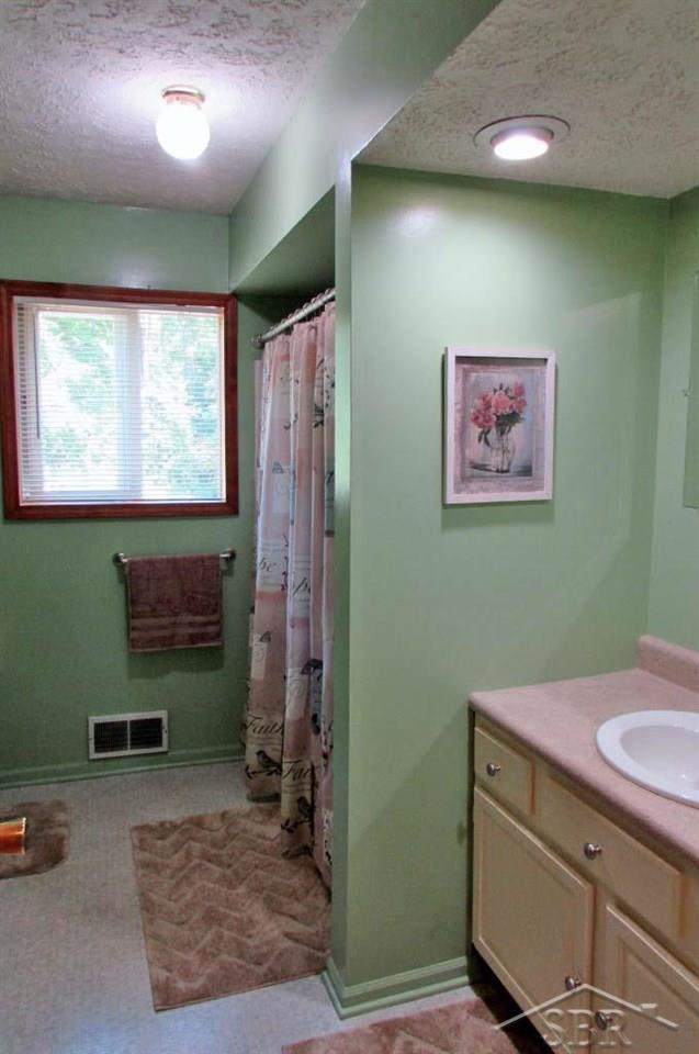 3260 Southeast County Line Road Brant, MI 48614 - Photo 25 of 37