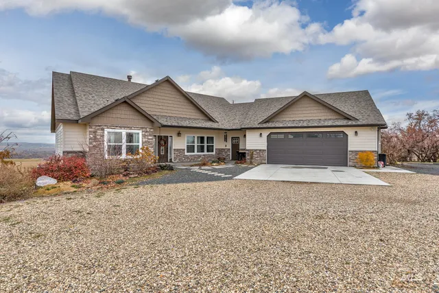 $1,199,000 | 5631 Sunset Road, Fruitland, ID 83619