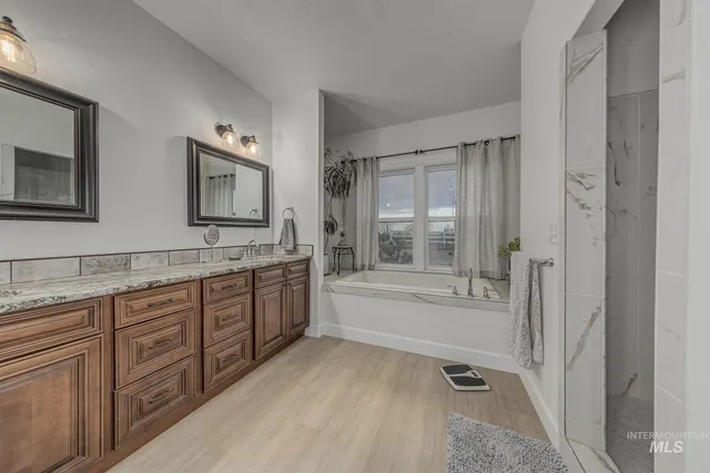 $1,199,000 | 5631 Sunset Road, Fruitland, ID 83619