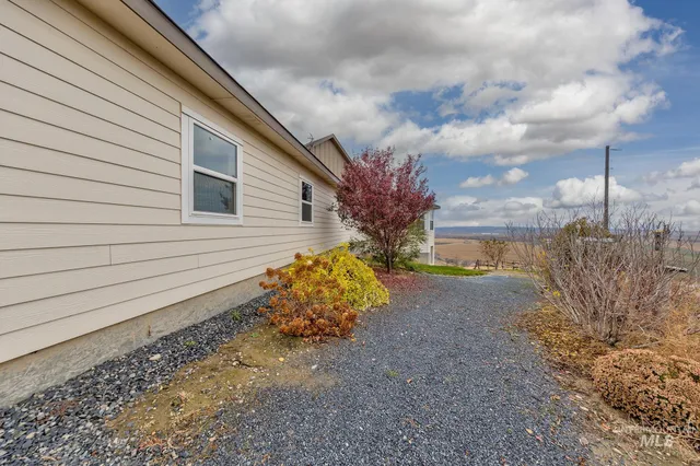 $1,199,000 | 5631 Sunset Road, Fruitland, ID 83619