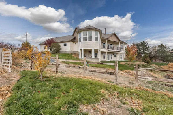 $1,179,900 | 5631 Sunset Road, Fruitland, ID 83619