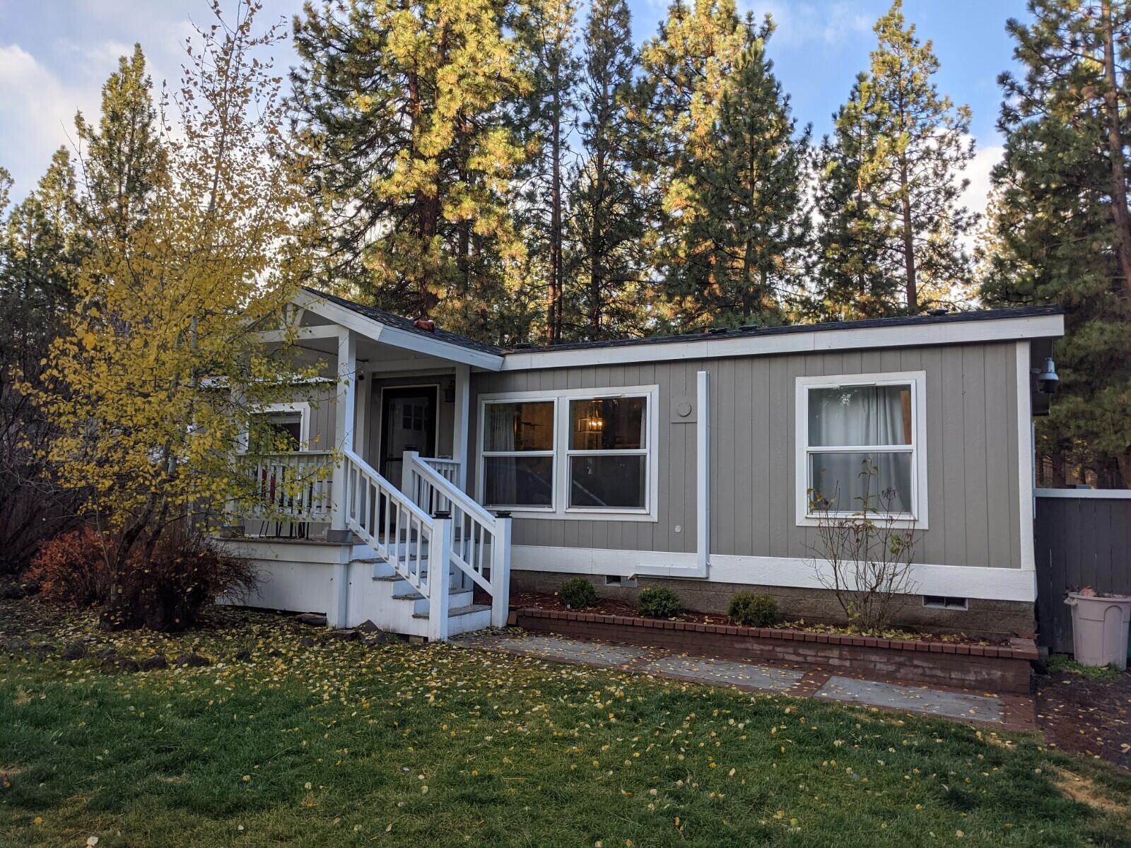 59971 Hopi Road Bend, OR 97702 - Photo 2 of 23 PXL_20211104_153505793
