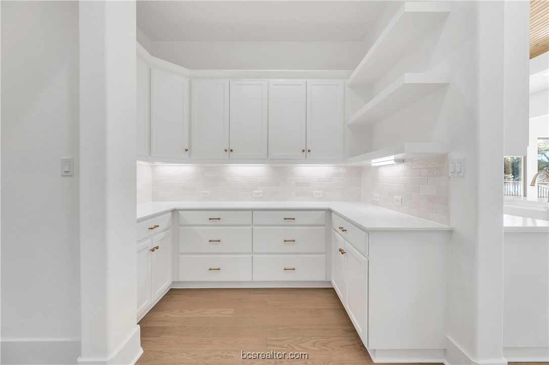 7044 Skipping Rock Path Bryan, TX 77808 - Photo 16 of 31 Photos depict previous Scarlett home. Selections and finishes may vary; please contact an RNL sales team for the latest information on this home.