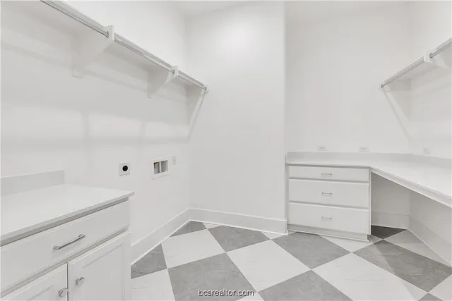 $814,900 | 7044 Skipping Rock Path, Bryan, TX 77808