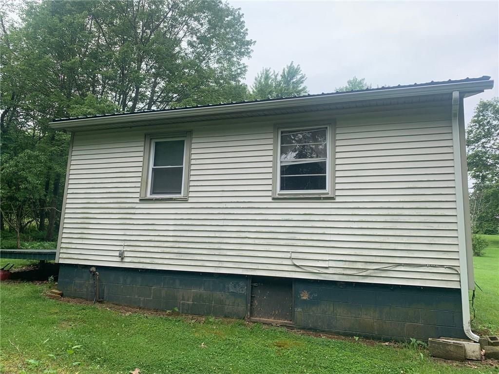 1514 Patchel Run Road Franklin, PA 16323 - Photo 9 of 14 Gallery Image 9