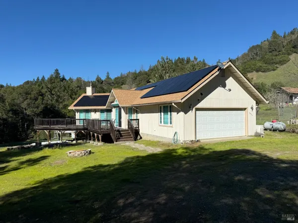 $349,000 | 46960 Fox Rock Road, Laytonville, CA 95454