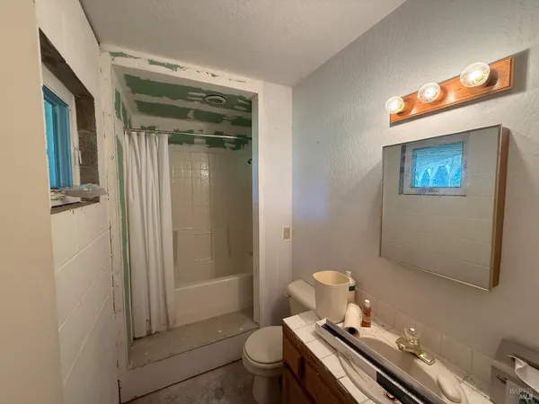 $349,000 | 46960 Fox Rock Road, Laytonville, CA 95454