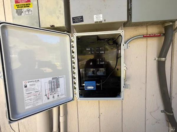 $349,000 | 46960 Fox Rock Road, Laytonville, CA 95454