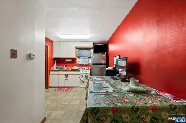 $1,500,000 | 194 Saddle River Road, Saddle Brook, NJ 07663