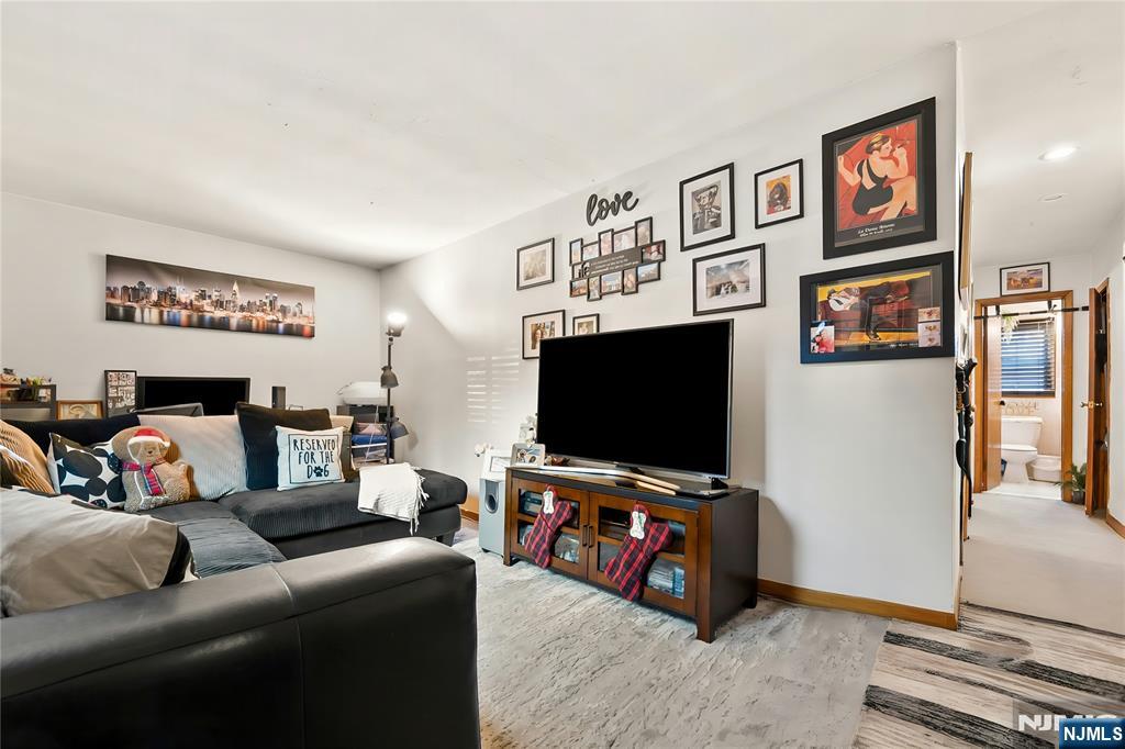 194 Saddle River Road Saddle Brook, NJ 07663 - Photo 10 of 45