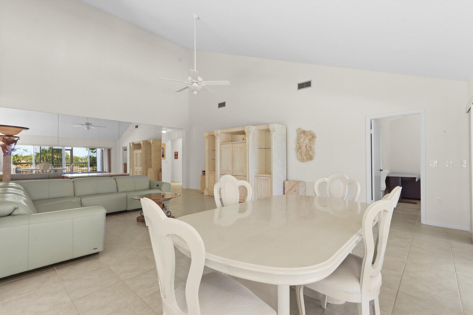 327 Ridge Road Jupiter, FL 33477 - Photo 7 of 52 28_Image_11_mls