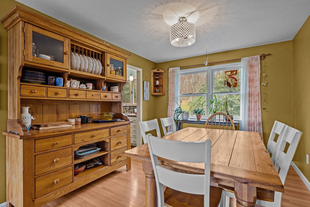 35 Robin Hollow Lane Westerly, RI 02891 - Photo 13 of 31