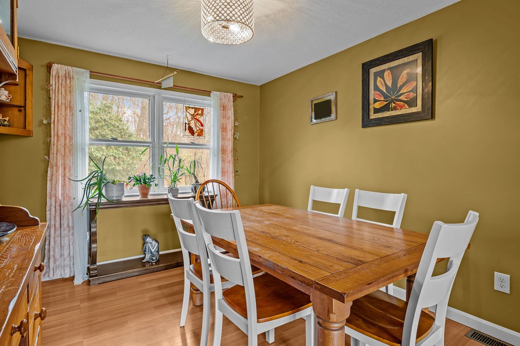 35 Robin Hollow Lane Westerly, RI 02891 - Photo 14 of 31