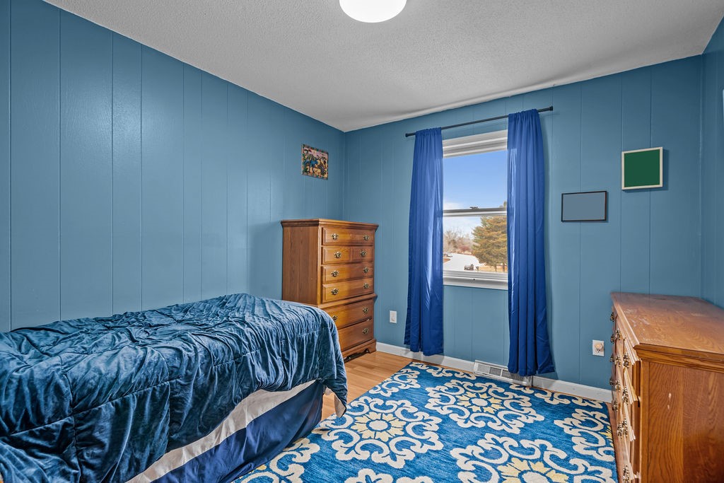 35 Robin Hollow Lane Westerly, RI 02891 - Photo 20 of 31