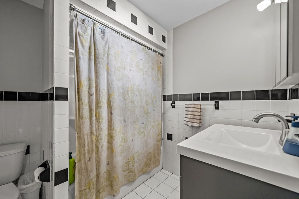 35 Robin Hollow Lane Westerly, RI 02891 - Photo 24 of 31