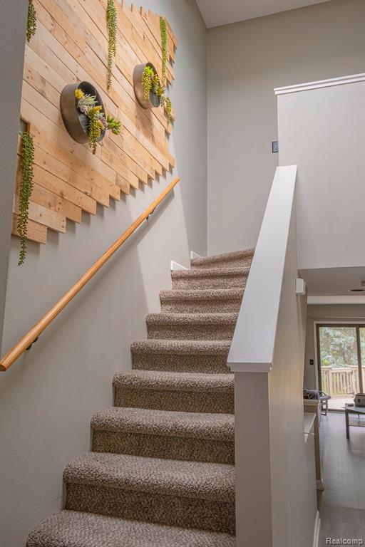 726 Hamilton Court Rochester Hills, MI 48307 - Photo 20 of 44