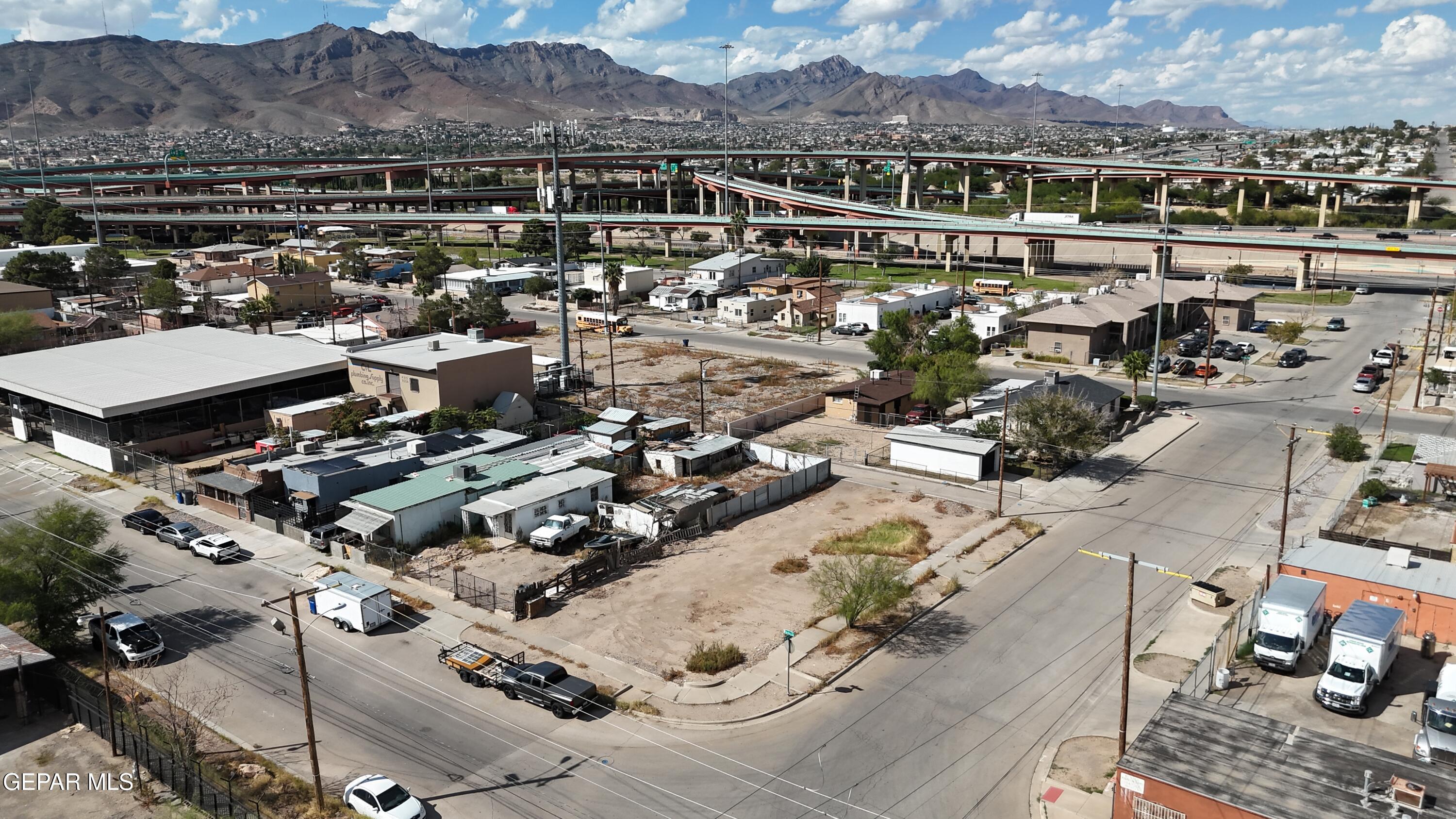 4425 Rosa Avenue El Paso, TX 79905 - Photo 3 of 5 a view of city