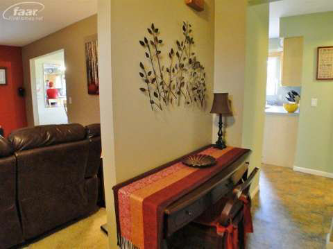 4226 West Thompson Road Linden, MI 48451 - Photo 12 of 30 20415986-11.JPG
