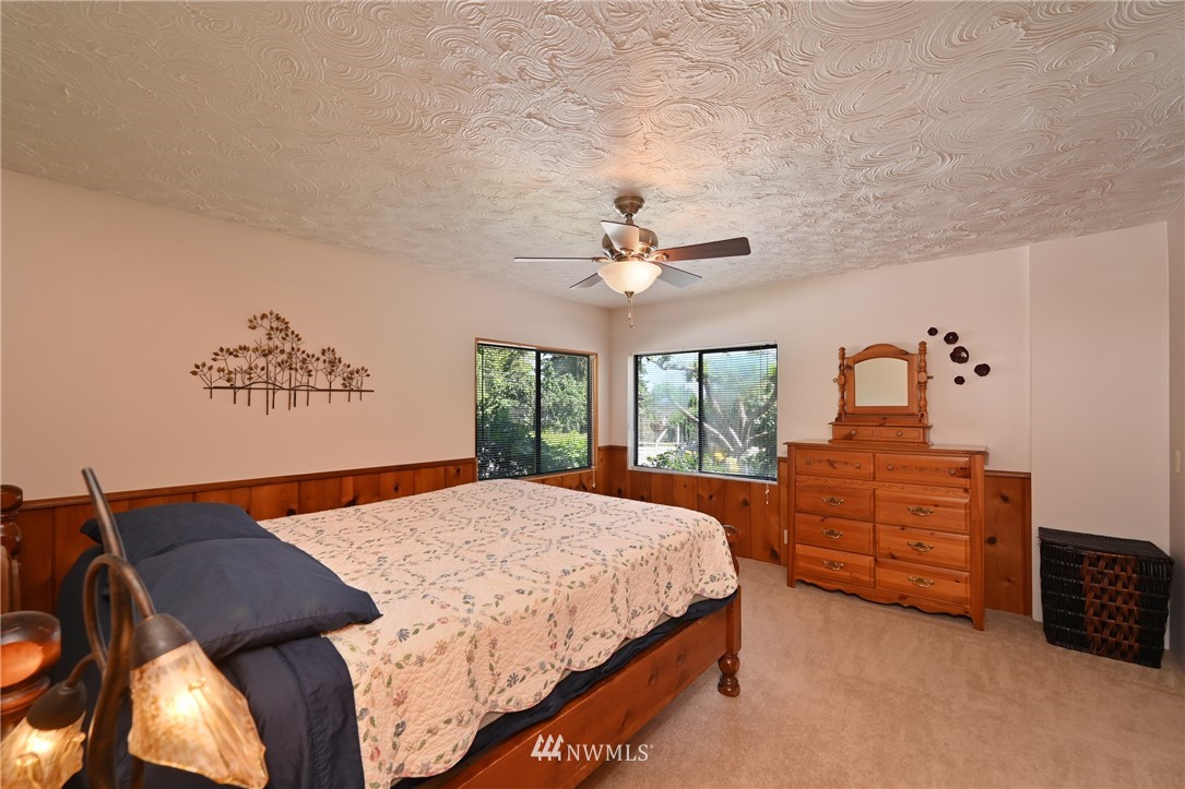 23806 23rd Avenue West Bothell, WA 98021 - Photo 14 of 37