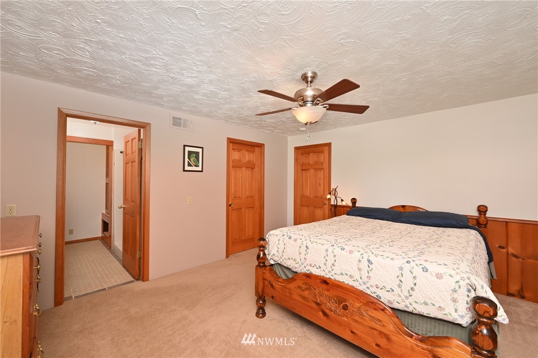 23806 23rd Avenue West Bothell, WA 98021 - Photo 15 of 37