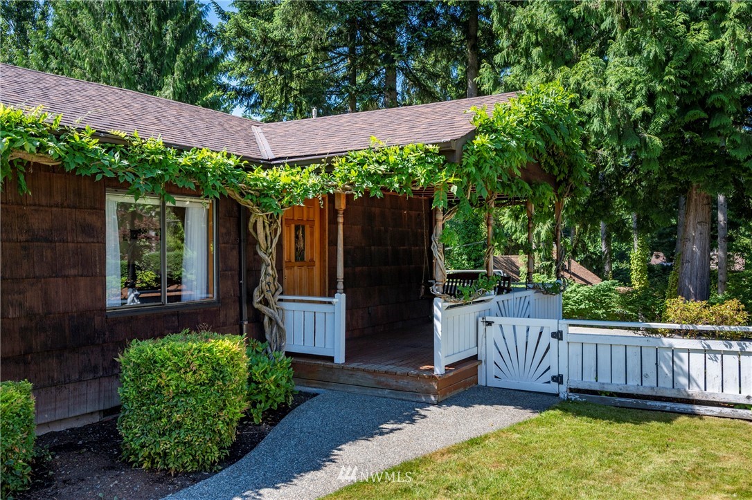 23806 23rd Avenue West Bothell, WA 98021 - Photo 3 of 37