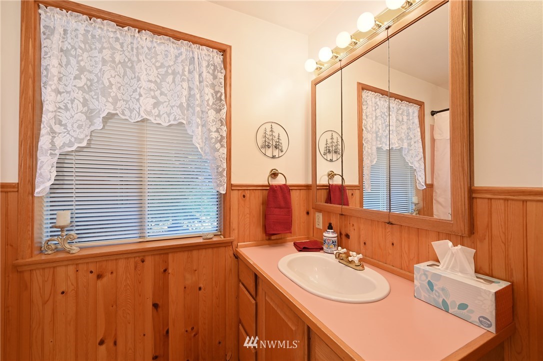 23806 23rd Avenue West Bothell, WA 98021 - Photo 21 of 37