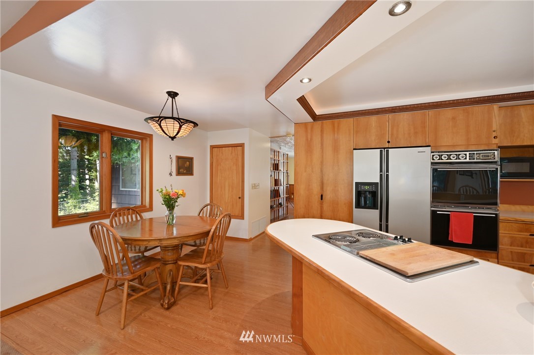 23806 23rd Avenue West Bothell, WA 98021 - Photo 8 of 37