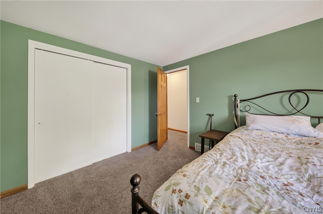 108 Richards Road Camillus, NY 13031 - Photo 20 of 37
