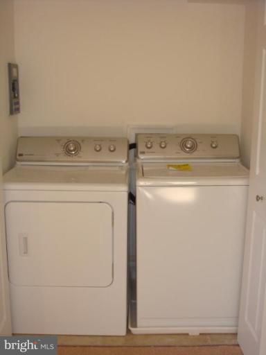 621 Aldershot Road Baltimore, MD 21229 - Photo 15 of 20 Laundry Area 1