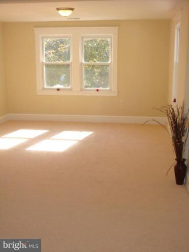 621 Aldershot Road Baltimore, MD 21229 - Photo 16 of 20 Master Bedroom #2