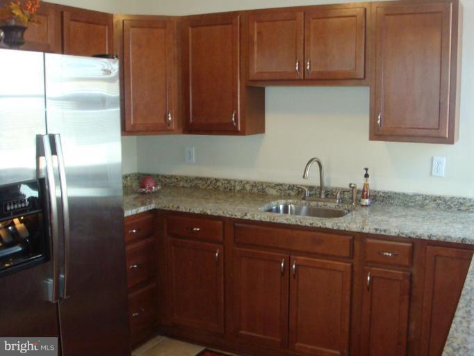 621 Aldershot Road Baltimore, MD 21229 - Photo 10 of 20 Kitchen #2