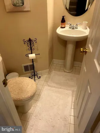 $2,950 | 14263 Legend Glen Court, Gainesville, VA 20155