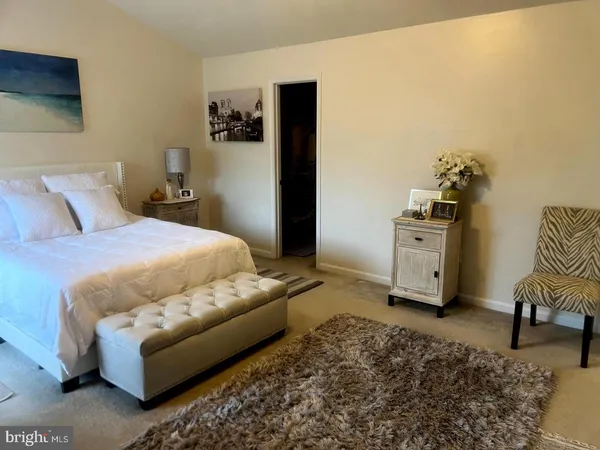 $2,950 | 14263 Legend Glen Court, Gainesville, VA 20155