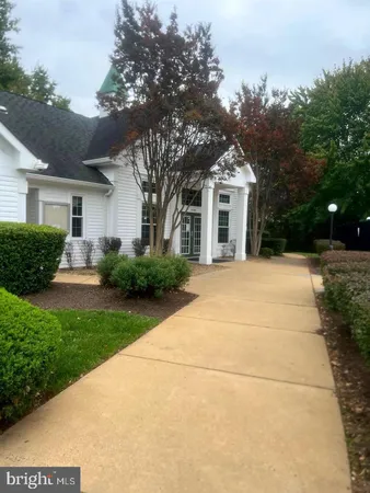 $2,950 | 14263 Legend Glen Court, Gainesville, VA 20155