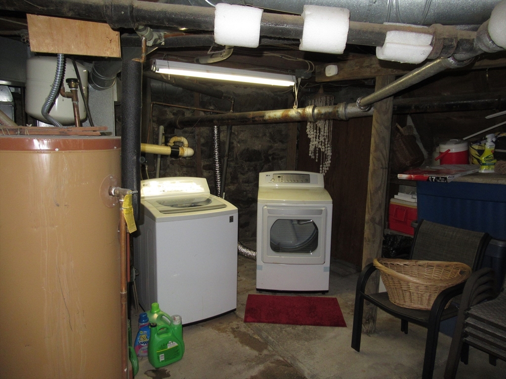 266 Palmer Road Monson, MA 01057 - Photo 26 of 40 a utility room with dryer and washer