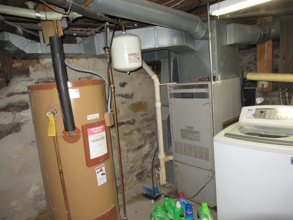 266 Palmer Road Monson, MA 01057 - Photo 27 of 40 a utility room with dryer and washer