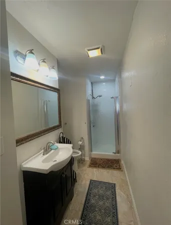 $3,300 | 620 North Janss Way, Unit 2, Anaheim, CA 92805