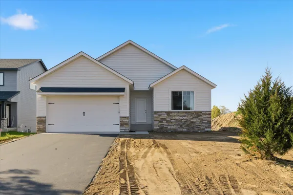 $399,900 | 11492 37th Avenue Southeast, Becker, MN 55308