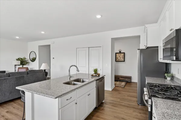 $399,900 | 11492 37th Avenue Southeast, Becker, MN 55308